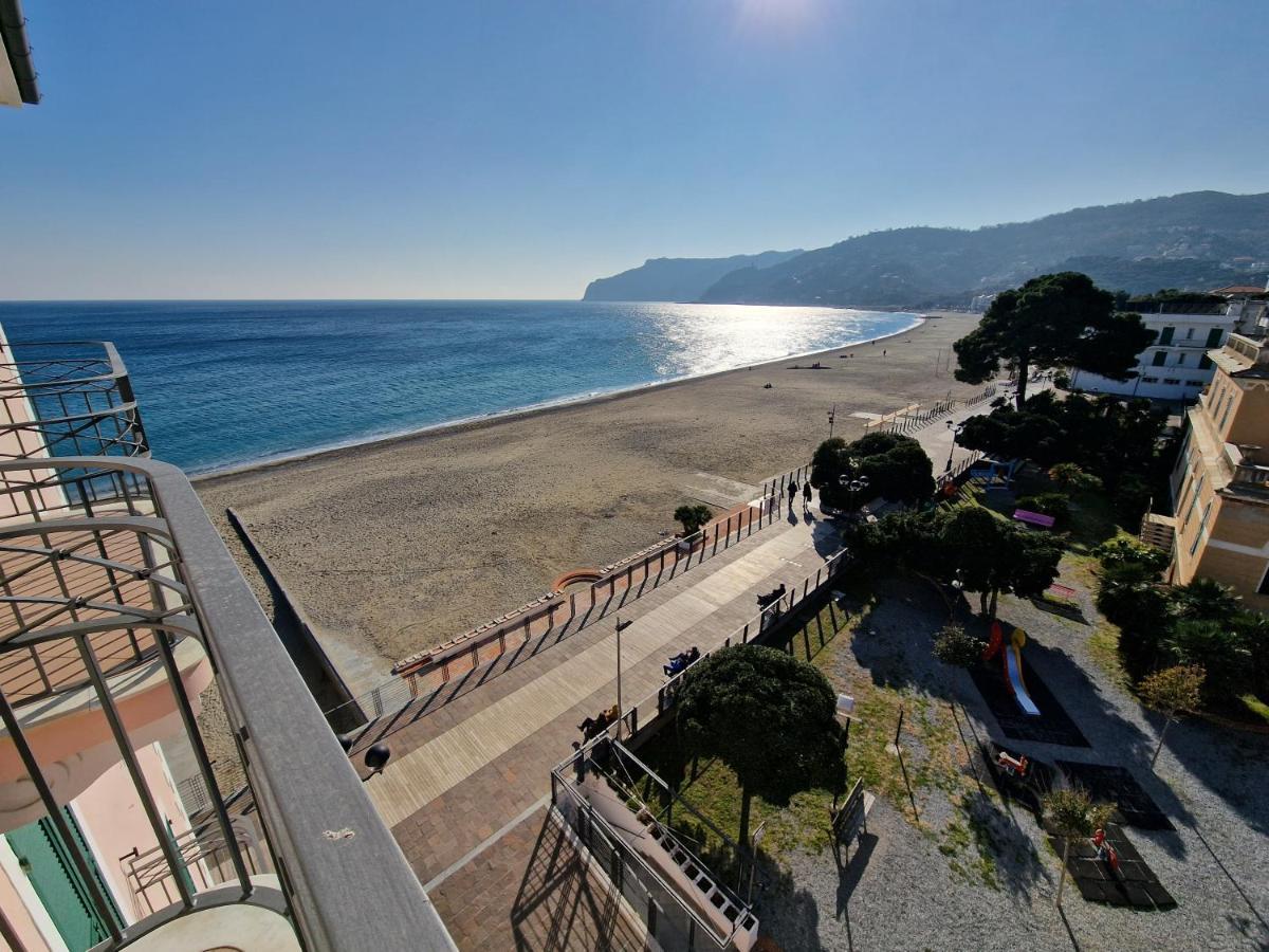 Hotel Miramare สโปตัวร์โน ภายนอก รูปภาพ