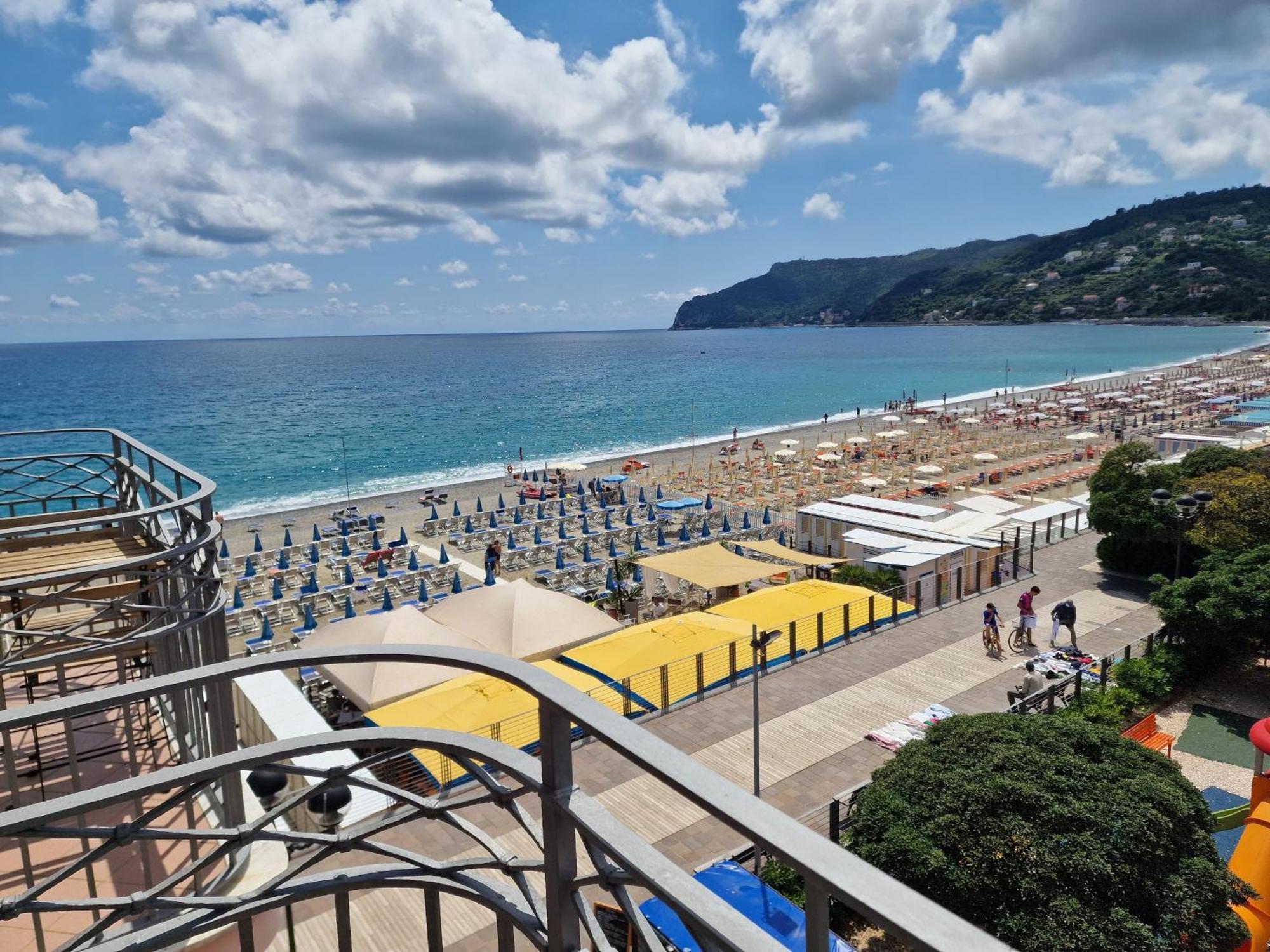Hotel Miramare สโปตัวร์โน ภายนอก รูปภาพ